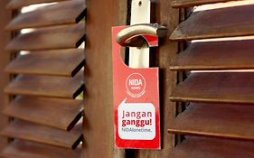 Nida Rooms Drupadi Gang Puri Kubu